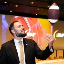 speaker image